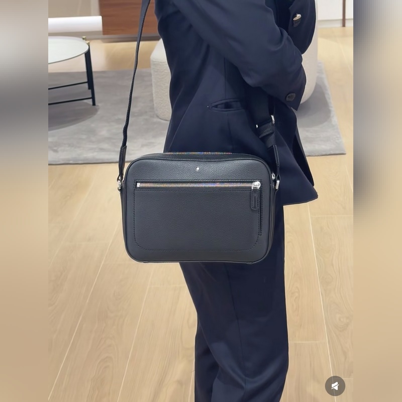 最新款來襲 Montblanc International(萬寶龍) 斜挎兩用包