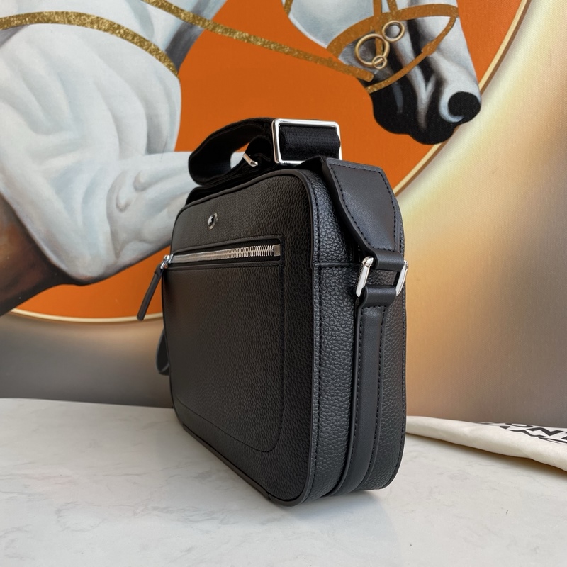 最新款來襲 Montblanc International(萬寶龍) 斜挎兩用包