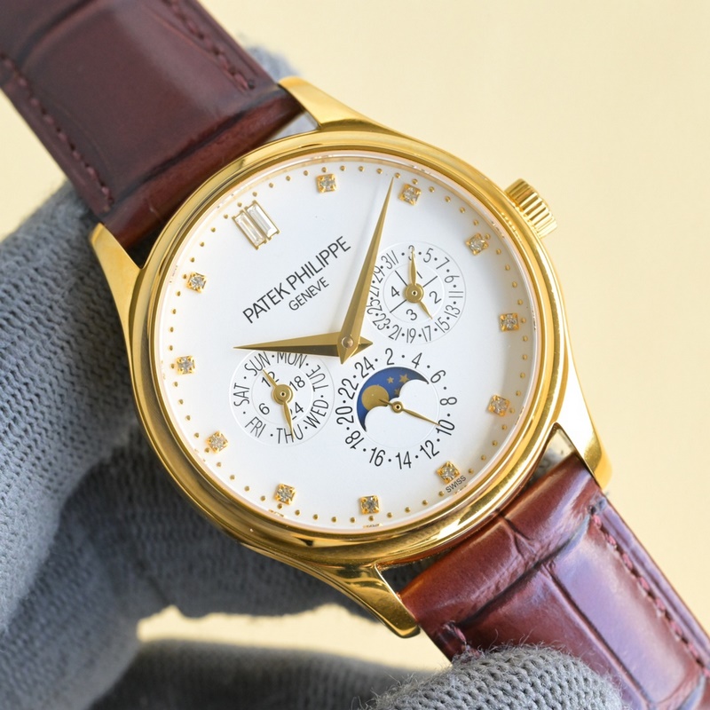 百達(dá)翡麗超級複雜功能時計5327、5140系列腕表，萬年曆中最經(jīng)典的款式。 表徑