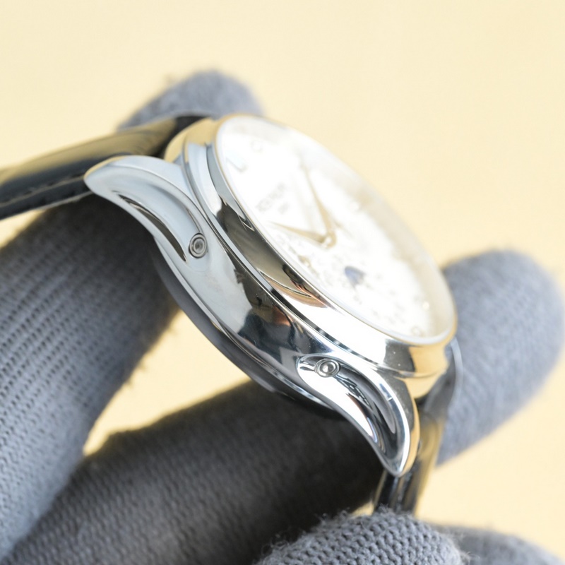 百達翡麗超級複雜功能時計5327、5140系列腕表，萬年曆中最經典的款式。 表徑