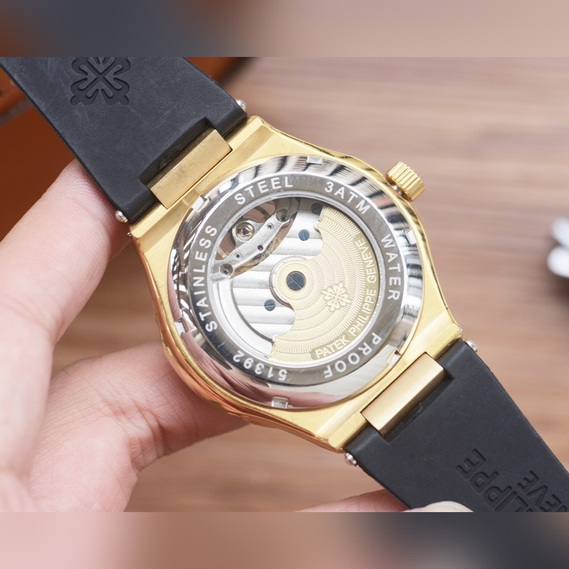 男人摯愛 鏤空腕表 [最新]：百達(dá)翡麗 最佳雕花殼設(shè)計 獨(dú)家首發(fā) [類型]：精品