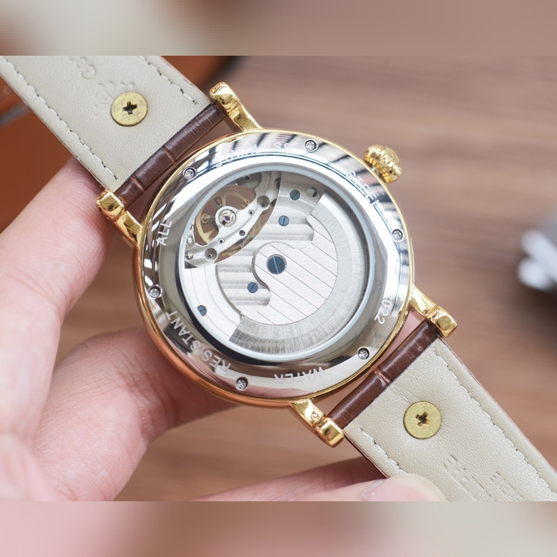 男人摯愛 鏤空腕表 [最新]：百達翡麗 最佳設計 獨家首發 [類型]：精品男士腕