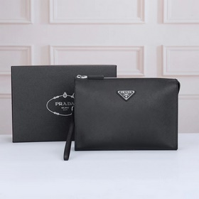 PRADA-普拉達最新款手包 官網(wǎng)同步 采用進口小牛皮制作 Saffano皮革材