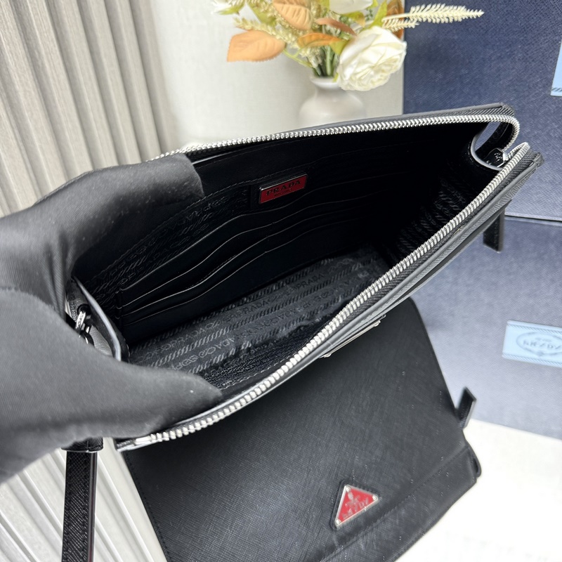 [頂級原單] 新款男士手包2VF032到貨 采用進口Saffiano十字紋牛皮，