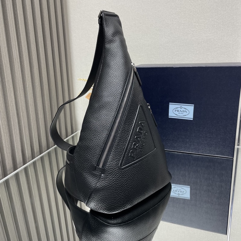 [頂級原單] 新款胸包 2VZ092荔枝紋全皮 2026秋冬男士胸包采用柔軟小牛