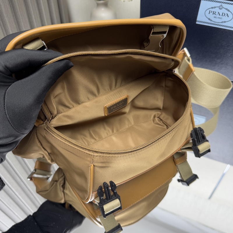 [頂級原單] 新款首發 2026秋冬新品男士胸包/單肩包2VH171，采用進口尼