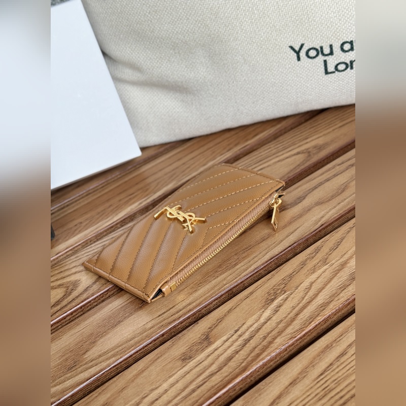 YSL卡包 SAINT LAURENT球紋牛皮 卡包！史上最好看的卡包之一 非常