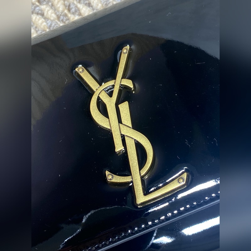 聖羅蘭YSL經典無流蘇手包 進口鏡面漆皮 市場頂級貨 尺寸：27x12.5x5c