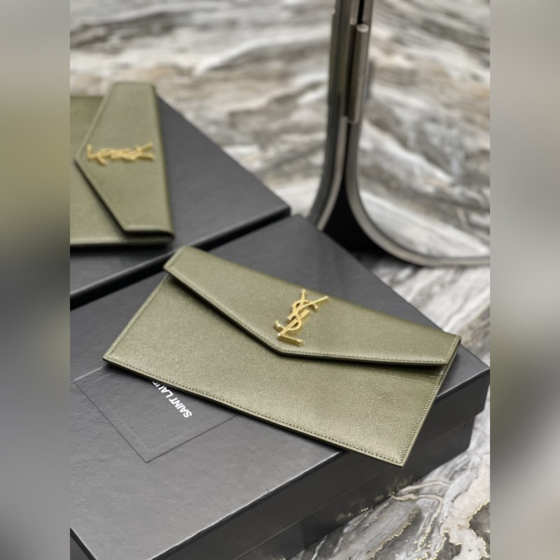 Uptown_新品手拿包 最經(jīng)典的標志性金屬logo，意大利進口牛皮，簡約又不失