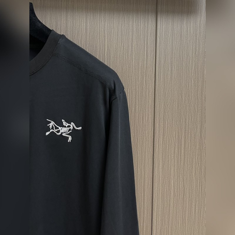 arcteryx 始祖鳥 2026ss 早秋寬松機能運動長袖t恤 男女同款，寬松