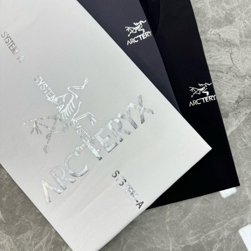 ARCTERY*始祖*鳥25s新款T恤.男女同款~小紅書推薦！胸口經典鳥造型.後