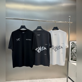 ARCTERY*始祖*鳥新款T.男女同款~25s小紅書推薦！胸口經典字母鳥造型.