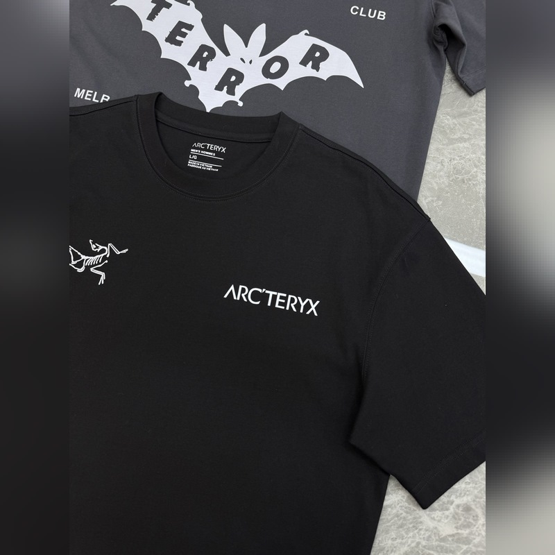 ARCTERY*始祖*鳥新款T.男女同款~25s小紅書推薦！胸口經典字母鳥造型.