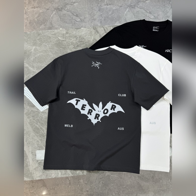 ARCTERY*始祖*鳥新款T.男女同款~25s小紅書推薦！胸口經典字母鳥造型.