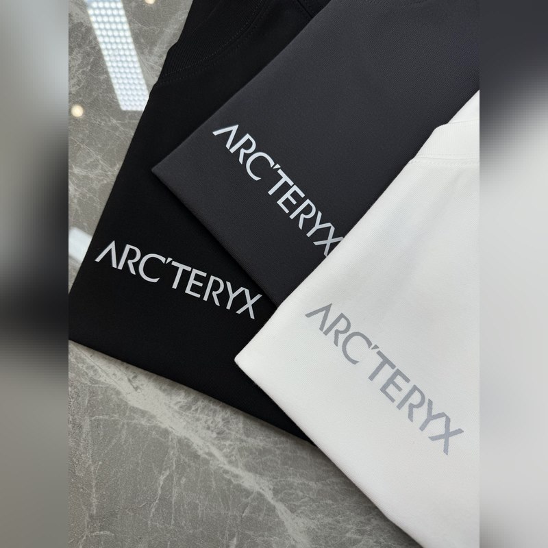 ARCTERY*始祖*鳥新款T.男女同款~25s小紅書推薦！胸口經典字母鳥造型.