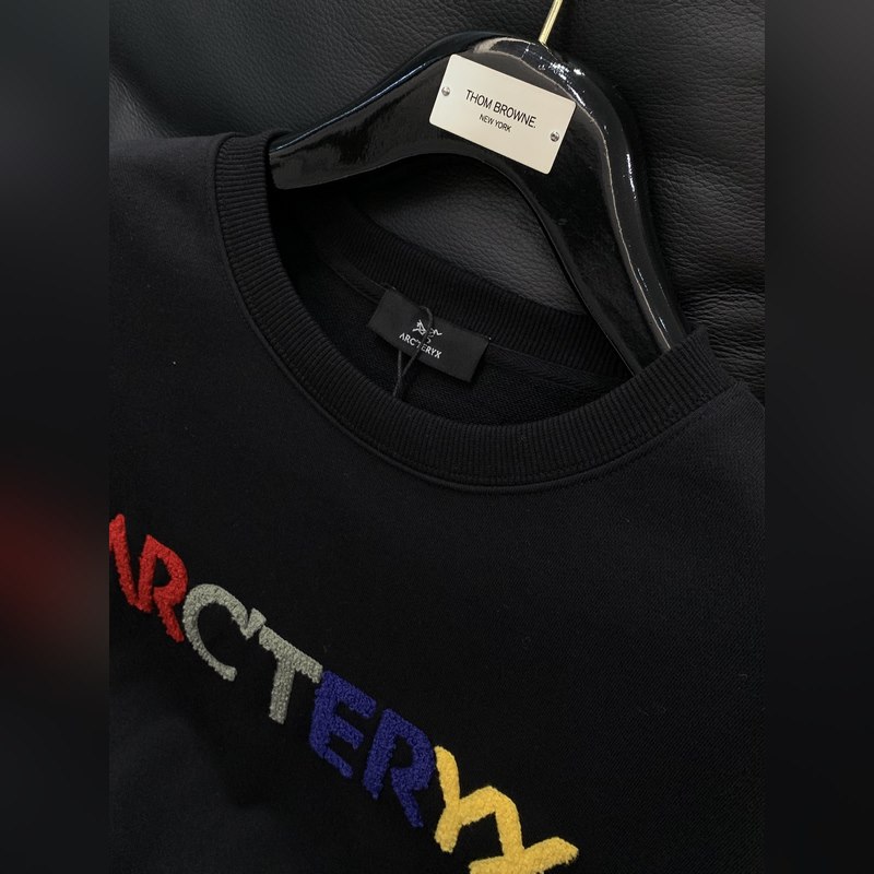 ARCTERYX 始祖鳥，2026早秋AW新品，時尚休閑圓領長袖衛衣，專櫃同步有