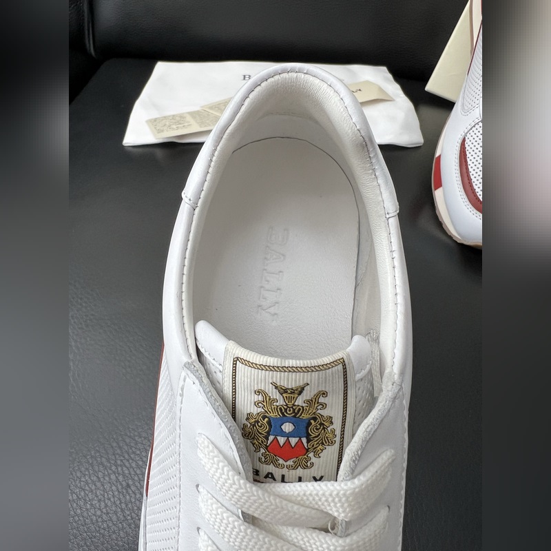 BALLY 頂級代購IT 巴利 經(jīng)典配色專櫃同步，鞋面意大利進口牛皮面料，進口水