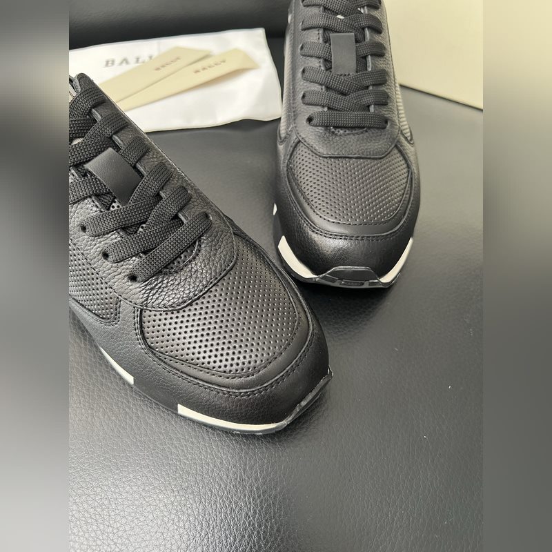 BALLY 頂級(jí)代購(gòu)IT 巴利 經(jīng)典配色專櫃同步，鞋面意大利進(jìn)口牛皮面料，進(jìn)口水