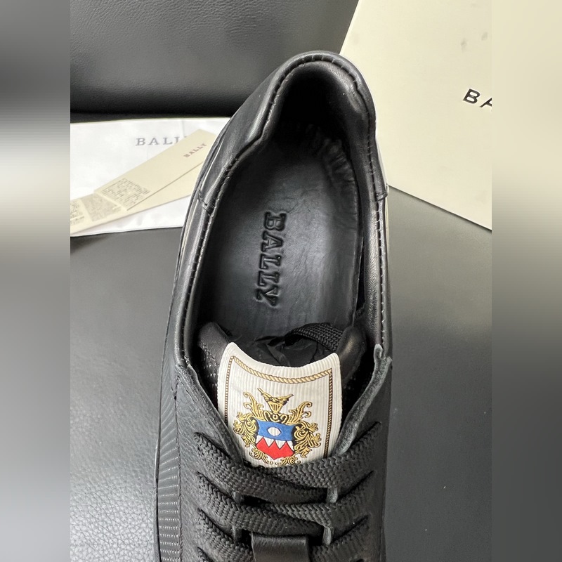 BALLY 頂級(jí)代購(gòu)IT 巴利 經(jīng)典配色專櫃同步，鞋面意大利進(jìn)口牛皮面料，進(jìn)口水