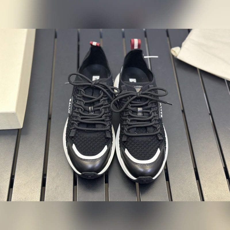 BALLY，巴利 新款男土休閑針織面料運(yùn)動鞋 這款高科技針織休閑鞋鞋面如第二層肌