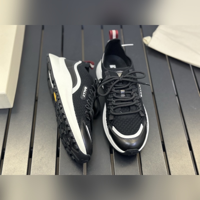 BALLY，巴利 新款男土休閑針織面料運(yùn)動鞋 這款高科技針織休閑鞋鞋面如第二層肌