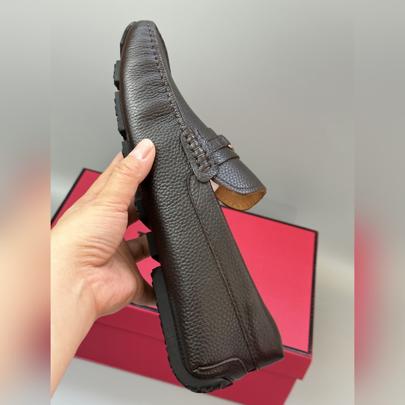 Bally，巴利 新款男士一腳蹬低幫休閑鞋豆豆鞋 采用荔枝紋小牛皮鞋面 皮質手感