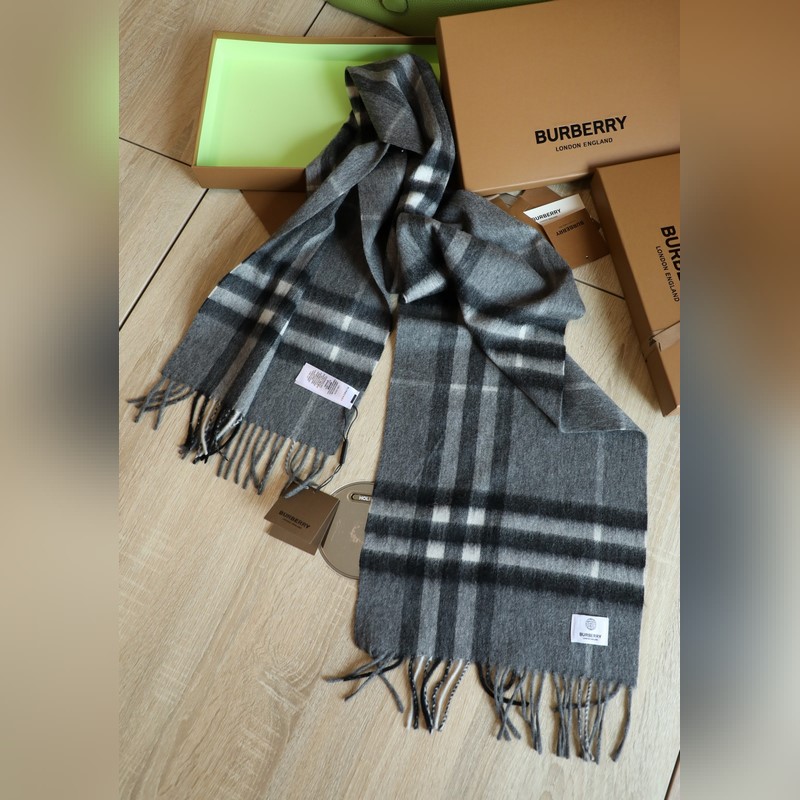 [burberry水波紋格子] 經(jīng)典跑量神款 沒有之一 超級(jí)好手感 不要質(zhì)疑他