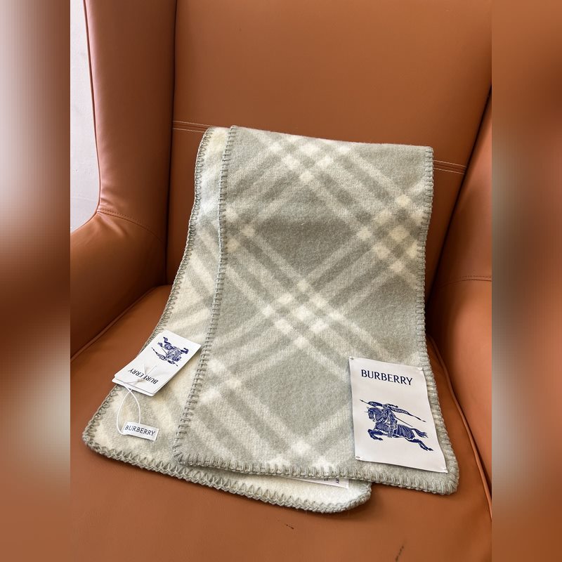 (全智賢同款，百分百對版) Burberry可遇不可求的王炸級單品，絕對是獨家級