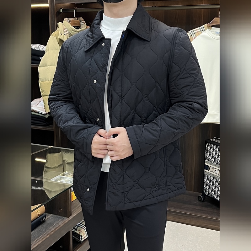 Burberry 2026秋冬最新款時(shí)尚設(shè)計(jì)師款 巴寶莉翻領(lǐng)夾克外套，菱形格棉衣