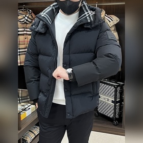 主推羽絨 Burberry 2026最新款時尚設計師款羽絨外套 巴寶莉連帽羽絨服