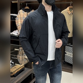 Burberry 2026ss早秋新款發布 巴寶莉立領夾克外套，秋季爆款夾薄棉夾