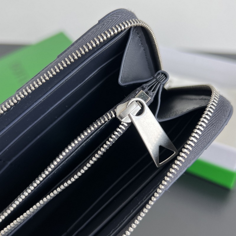 #Bv 男士編織錢包 749427 經典編織牛皮制成 柔軟舒適 有質感 內部細緻