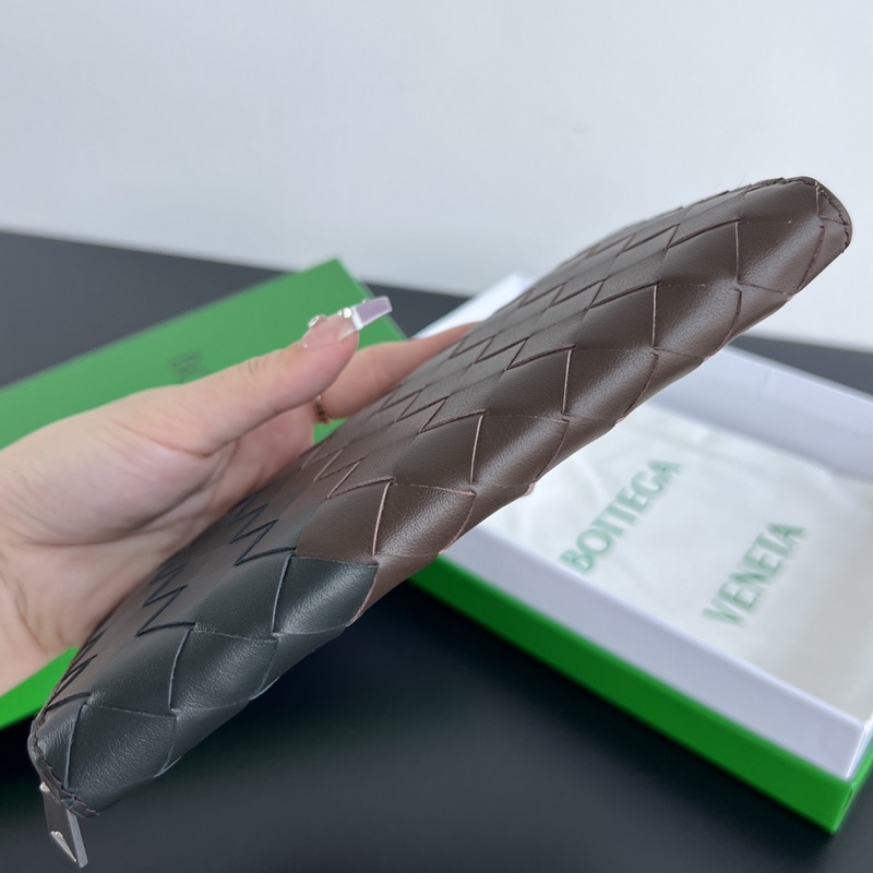 #Bv 男士編織錢包 749427 經典編織牛皮制成 柔軟舒適 有質感 內部細緻