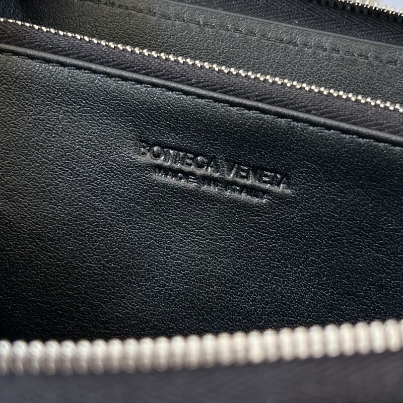 B家編織縫線錢包 749427 編織外縫線設計 時髦度與經典并存 純手工縫線