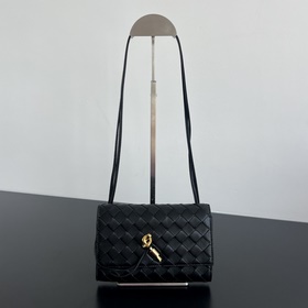 BV新品 Andiamo信封斜挎包 836940 Andiamo家族又來新成員