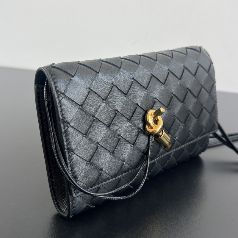 BV新品 Andiamo信封斜挎包 836940 Andiamo家族又來新成員