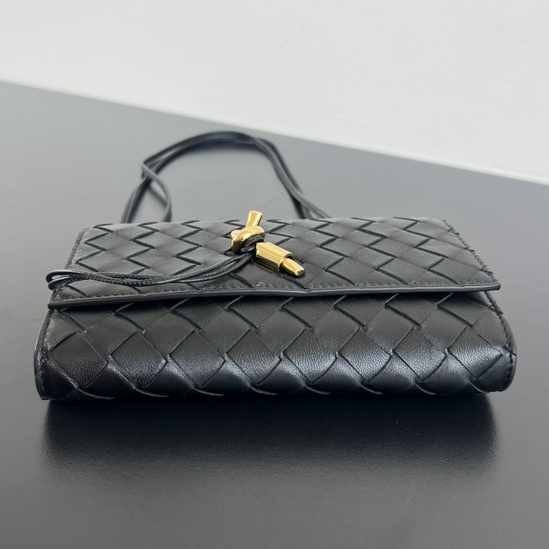 BV新品 Andiamo信封斜挎包 836940 Andiamo家族又來新成員