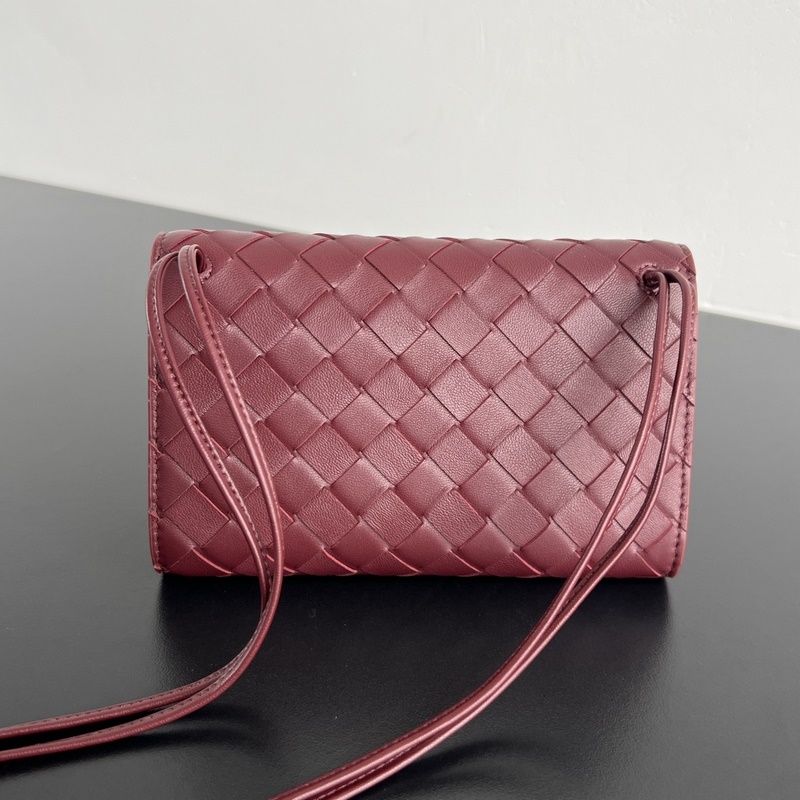 BV新品 Andiamo信封斜挎包 836940 Andiamo家族又來新成員