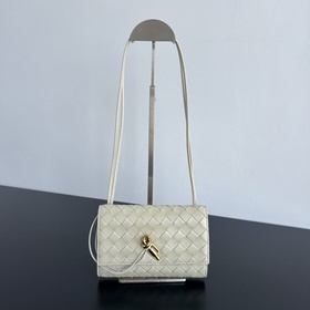 BV新品 Andiamo信封斜挎包 836940 Andiamo家族又來新成員