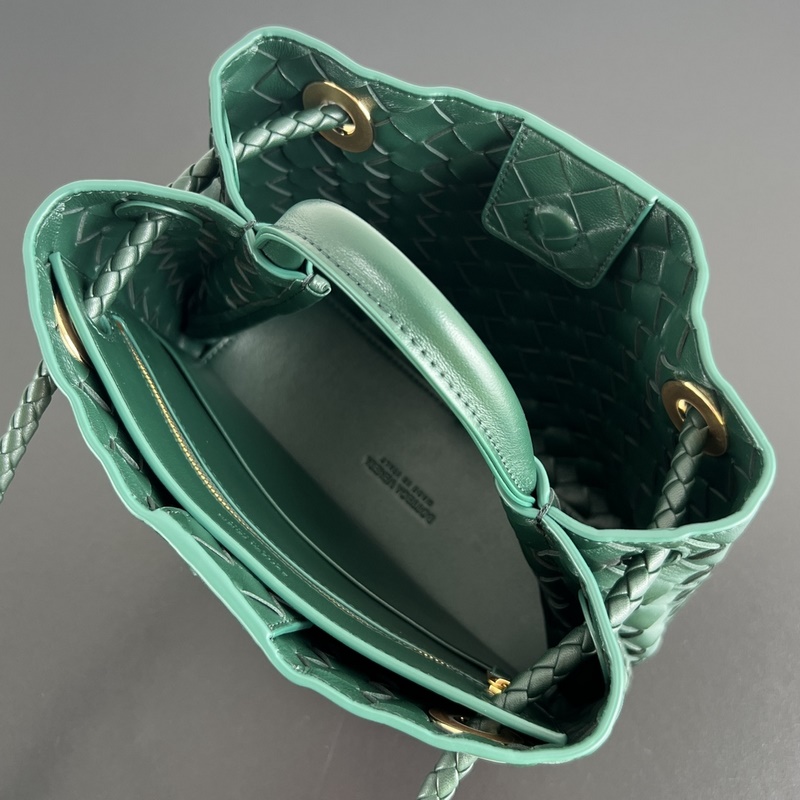 #Bottega Veneta 2026春夏新款A(yù)ndiamo手袋 衆(zhòng)多明星同款