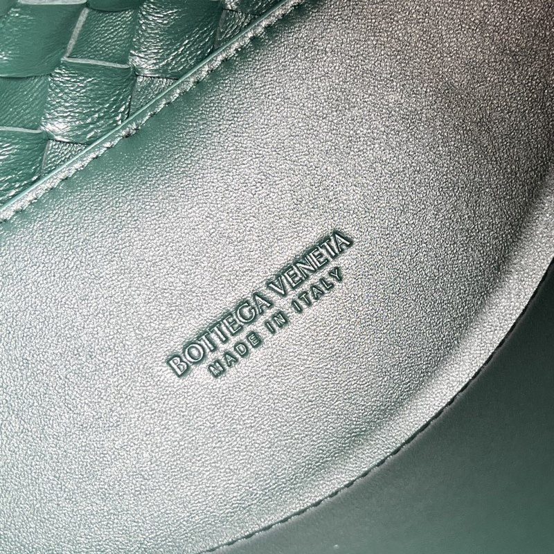 #Bottega Veneta 2026春夏新款A(yù)ndiamo手袋 衆(zhòng)多明星同款