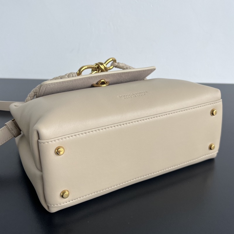 #Bv 新款 小號(hào)Ciao Ciao手袋 835835 是誰(shuí)把可愛(ài)的小Ciao