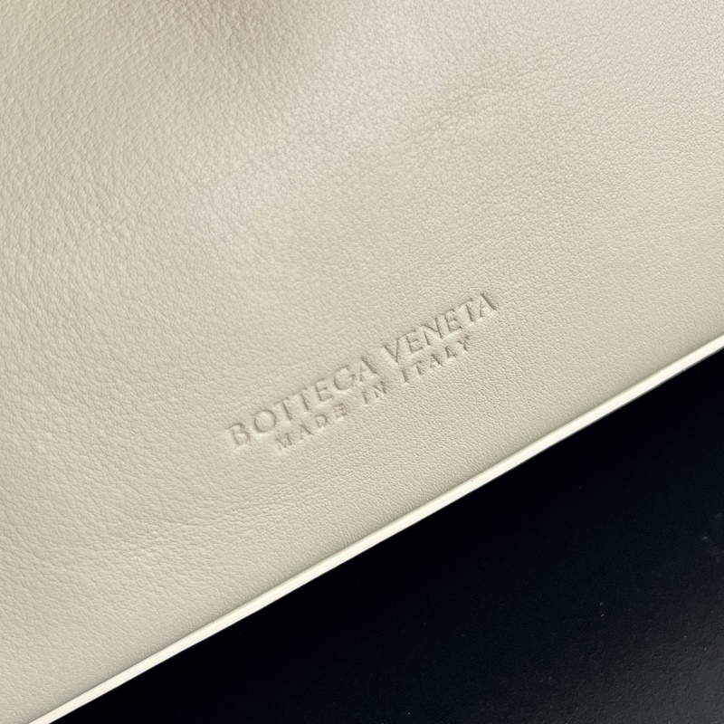 #Bv 新款 小號(hào)Ciao Ciao手袋 835835 是誰(shuí)把可愛(ài)的小Ciao