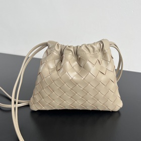 #Bv 新款 抽繩Dustbag 垃圾袋 816987 垃圾袋真的好搭！慵懶自