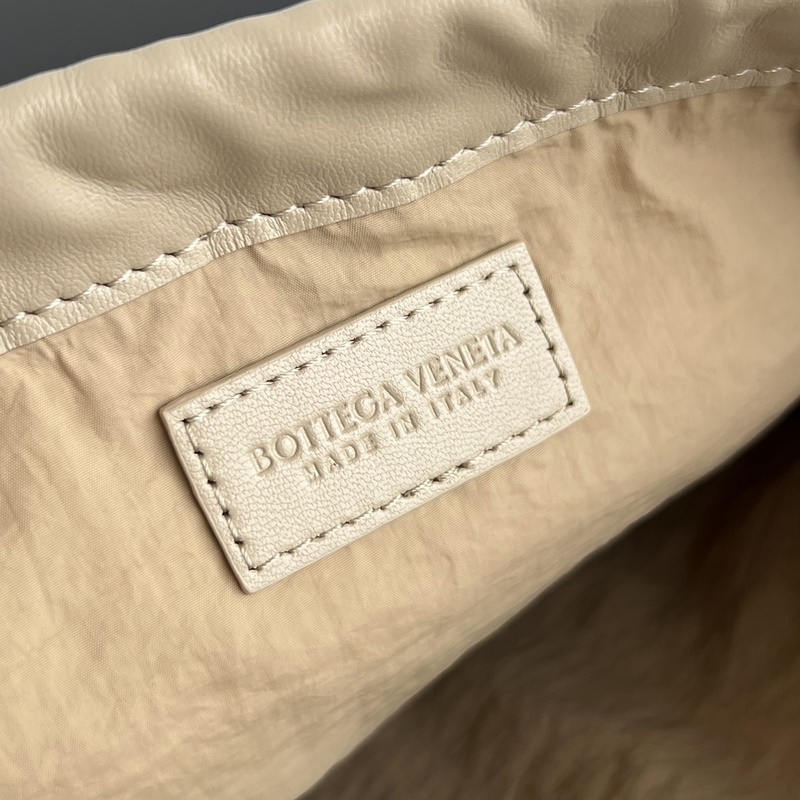 #Bv 新款 抽繩Dustbag 垃圾袋 816987 垃圾袋真的好搭！慵懶自