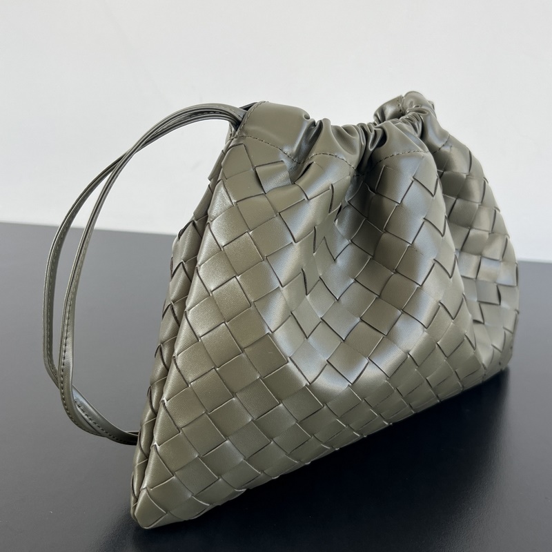 #Bv 新款 抽繩Dustbag 垃圾袋 796728 垃圾袋真的好搭！慵懶自