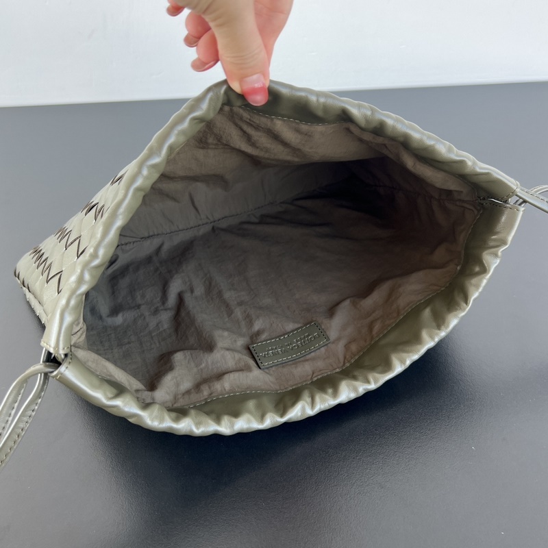 #Bv 新款 抽繩Dustbag 垃圾袋 796728 垃圾袋真的好搭！慵懶自