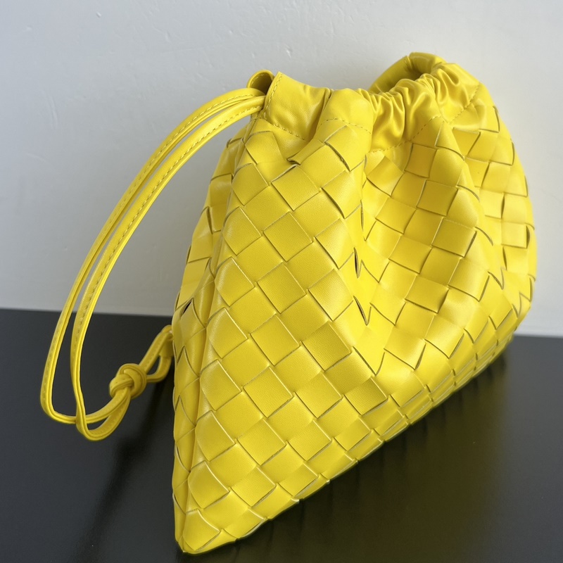 #Bv 新款 抽繩Dustbag 垃圾袋 796728 垃圾袋真的好搭！慵懶自