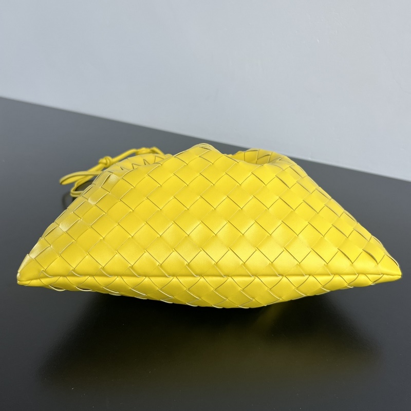 #Bv 新款 抽繩Dustbag 垃圾袋 796728 垃圾袋真的好搭！慵懶自