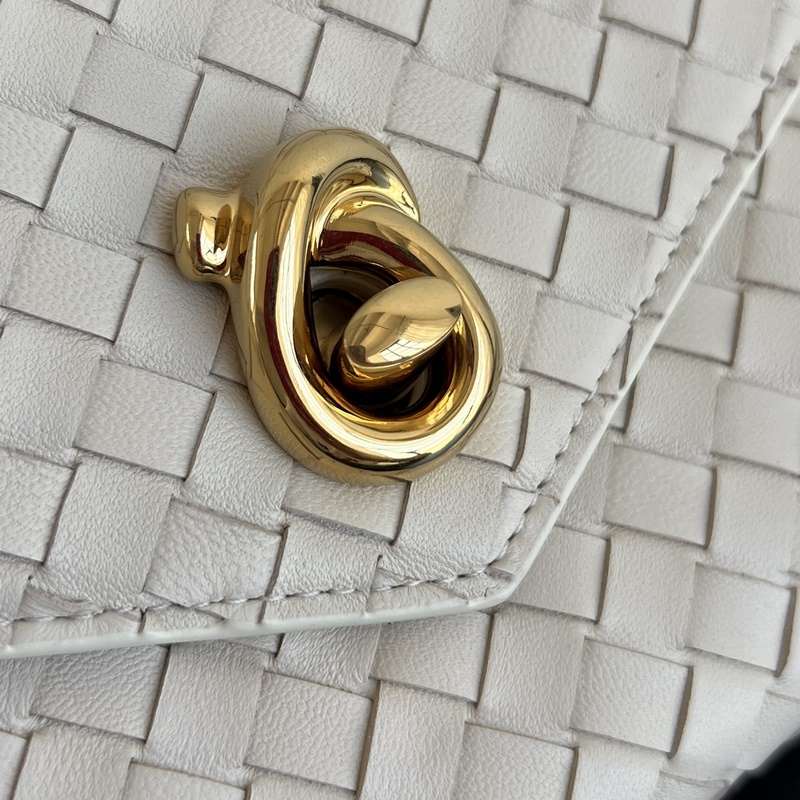 #Bv 新款 Knot Lock斜挎包 817191 2026早春kont lo